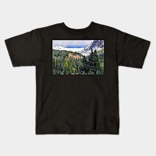 Snow up High. Kids T-Shirt